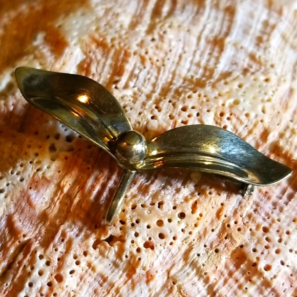 Mid-Century Abstract Aregal Brooch - Picture 1 of 5